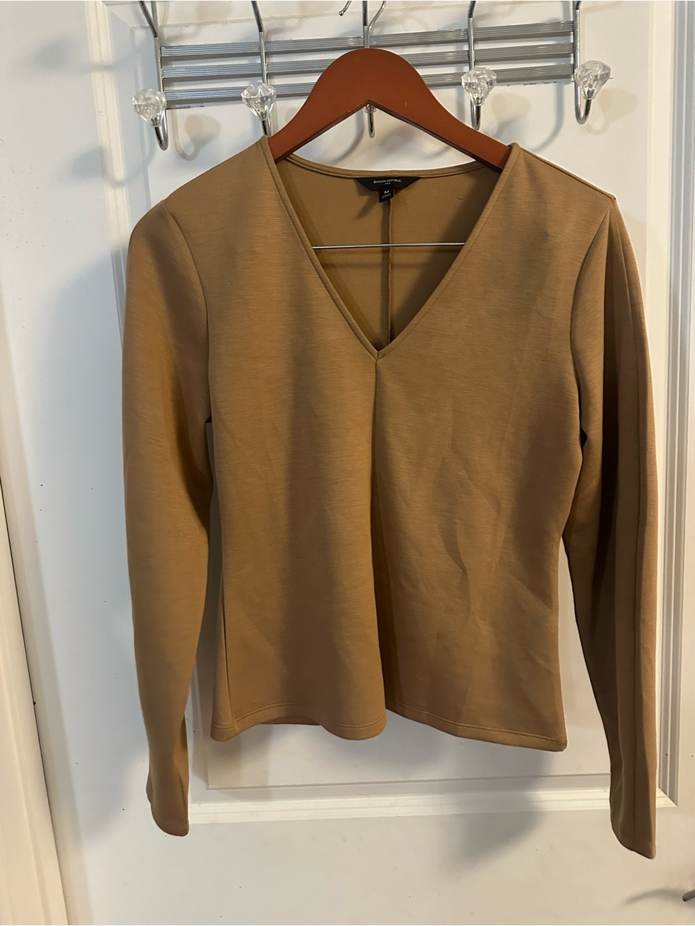 Banana Republic Camel V-Neck Long Sleeve Top